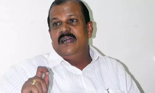 പി സി ജോര്ജിനെ പരോക്ഷമായി വിമര്ശിച്ച് സ്പീക്കര് പി സി ജോര്ജിനെ പരോക്ഷമായി വിമര്ശിച്ച് സ്പീക്കര്