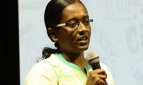 കക്കൂസിനെതിരെ സംഘപരിവാര് ഭീഷണിയെന്ന് ദിവ്യ കക്കൂസിനെതിരെ സംഘപരിവാര് ഭീഷണിയെന്ന് ദിവ്യ