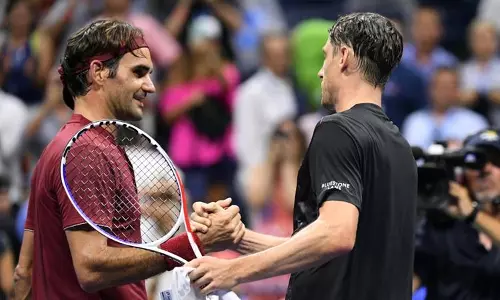 യുഎസ് ഓപ്പണില് അട്ടിമറി; ഫെഡറര്, ഷറപോവ പുറത്ത് യുഎസ് ഓപ്പണില് അട്ടിമറി; ഫെഡറര്, ഷറപോവ പുറത്ത്