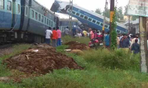 മുസഫര് നഗര് ട്രെയിന് അപകടത്തിന് കാരണം അധികൃതരുടെ അനാസ്ഥ മുസഫര് നഗര് ട്രെയിന് അപകടത്തിന് കാരണം അധികൃതരുടെ അനാസ്ഥ