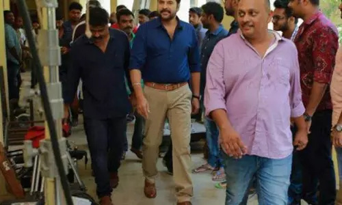 മമ്മൂട്ടി ചിത്രം മാസ്റ്റര്പീസ് റിലീസ് നീട്ടി മമ്മൂട്ടി ചിത്രം മാസ്റ്റര്പീസ് റിലീസ് നീട്ടി