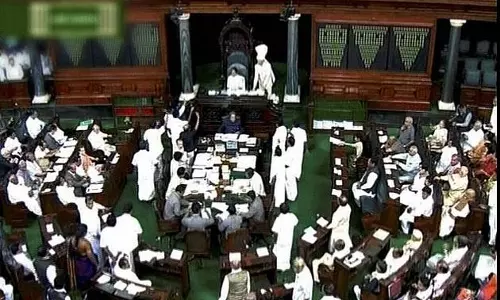 പാര്‍ലമെന്റിന്റെ ഇരുസഭകളും ഇന്ന് പ്രക്ഷുബ്ധമാവും