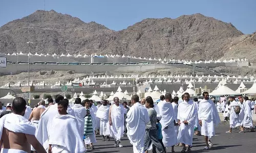 നിര്ദേശങ്ങള് പാലിക്കാന് തീര്ഥാടകരെ ബോധവത്കരിക്കുമെന്ന് ഹജ്ജ് മന്ത്രി നിര്ദേശങ്ങള് പാലിക്കാന് തീര്ഥാടകരെ ബോധവത്കരിക്കുമെന്ന് ഹജ്ജ് മന്ത്രി