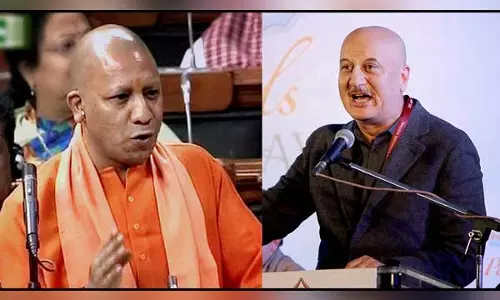 അനുപം ഖേര്‍ യഥാര്‍ഥ ജീവിതത്തിലും വില്ലന്‍: യോഗി ആദിത്യനാഥ്