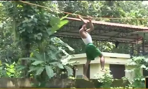 വ്യത്യസ്തം ഈ ഓണക്കളികള് വ്യത്യസ്തം ഈ ഓണക്കളികള്