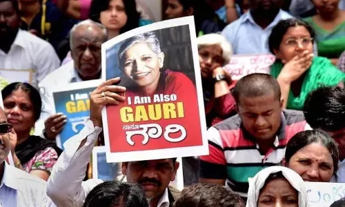 ഗൌരി ലങ്കേഷ് കൊലക്കേസ്: സിബിഐ അന്വേഷണം വേണ്ടെന്ന് കര്ണാടക സര്ക്കാര് ഗൌരി ലങ്കേഷ് കൊലക്കേസ്: സിബിഐ അന്വേഷണം വേണ്ടെന്ന് കര്ണാടക സര്ക്കാര്