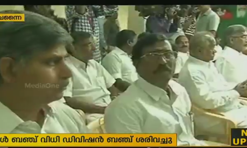 ശശികലയെ പുറത്താക്കി