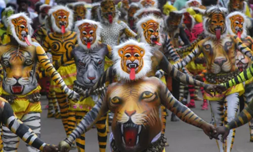 തൃശൂരില്‍ ഇന്ന് പുലികളിറങ്ങും