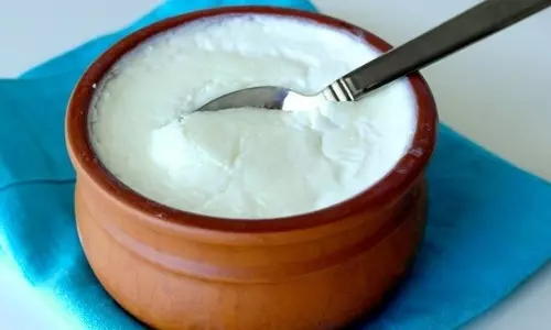 തൈര് കഴിക്കുന്നതുകൊണ്ടുള്ള പത്ത് ഗുണങ്ങള്‍