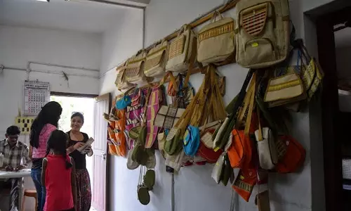 മുള കൊണ്ട് ഒരു നാടിനെയാകെ മാറ്റിയ ഉറവ്