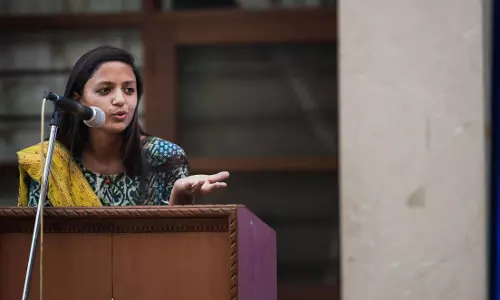 രാജ്യദ്രോഹികള്‍ ജെഎന്‍യുവില്‍ അല്ല; നാഗ്പൂരിലെ ആര്‍എസ്എസ് ആസ്ഥാനത്ത്: ഷെഹ്‍ല