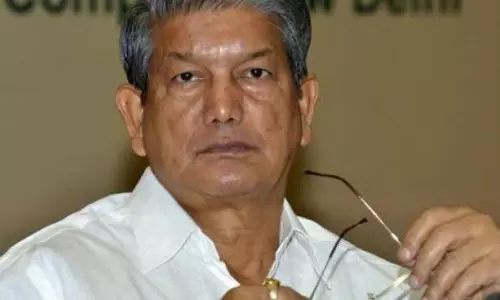 ഉത്തരാഖണ്ഡ് മുഖ്യമന്ത്രിക്കെതിരെ ഒളികാമറാ ദൃശ്യങ്ങളുമായി വിമത എംഎല്‍എമാര്‍