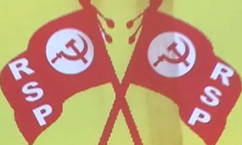 ആര്എസ്പി മൂന്നു സീറ്റുകളിലെ സ്ഥാനാര്ഥികളെ പ്രഖ്യാപിച്ചു ആര്എസ്പി മൂന്നു സീറ്റുകളിലെ സ്ഥാനാര്ഥികളെ പ്രഖ്യാപിച്ചു