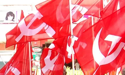 വേങ്ങര ഉപതെരഞ്ഞെടുപ്പ്: സിപിഎം ബ്രാഞ്ച് സമ്മേളനങ്ങള് നിര്ത്തിവെക്കുന്നു വേങ്ങര ഉപതെരഞ്ഞെടുപ്പ്: സിപിഎം ബ്രാഞ്ച് സമ്മേളനങ്ങള് നിര്ത്തിവെക്കുന്നു