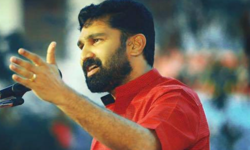 മമ്മൂട്ടിയില്‍ നിന്നും പ്രതീക്ഷിക്കുന്നത് ശരീരസൗന്ദര്യ-ചർമ്മകാന്തി പ്രദർശനമല്ലെന്ന് വിടി ബല്‍റാം