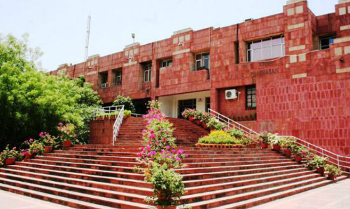 ജെഎന്യുവിലെ ജിഎസ്കാഷ് സമിതി പിരിച്ചുവിടുന്നതിനെതിരെ പ്രതിഷേധം ജെഎന്യുവിലെ ജിഎസ്കാഷ് സമിതി പിരിച്ചുവിടുന്നതിനെതിരെ പ്രതിഷേധം