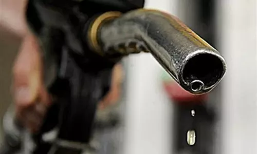 യുഎഇയില്‍ പെട്രോള്‍, ഡീസല്‍ വില വര്‍ധിപ്പിച്ചു