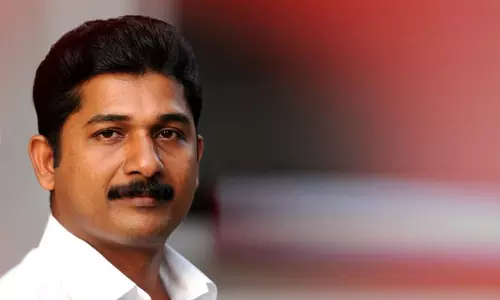 സ്വരാജ് തൃപ്പൂണിത്തുറയില്‍ പ്രചാരണം തുടങ്ങി