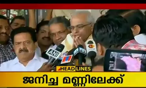 ഫാദര് ടോം ഉഴുന്നാലില് കേരളത്തിലെത്തി ഫാദര് ടോം ഉഴുന്നാലില് കേരളത്തിലെത്തി