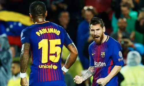 മാസ്സ് എൻട്രികൾ ഒരുപാട് കണ്ടിട്ടുണ്ട്.... പക്ഷെ ഇത് പോലൊരു എൻട്രി..... Never...അതി ഭീകരമാം വിധം ഗംഭീരം മാസ്സ് എൻട്രികൾ ഒരുപാട് കണ്ടിട്ടുണ്ട്.... പക്ഷെ ഇത് പോലൊരു എൻട്രി..... Never...അതി ഭീകരമാം വിധം ഗംഭീരം