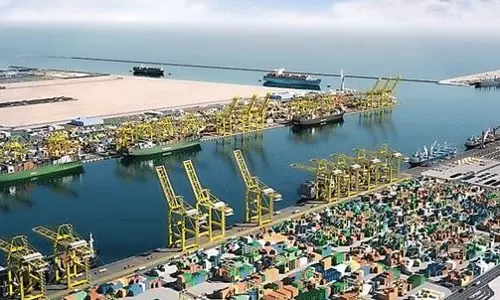 ഹമദ് തുറമുഖത്തിന്റെ പ്രവര്ത്തനം ഊര്ജ്ജിതമായതോടെ ഷിപ്പിങ് ചെലവ് കുറഞ്ഞു ഹമദ് തുറമുഖത്തിന്റെ പ്രവര്ത്തനം ഊര്ജ്ജിതമായതോടെ ഷിപ്പിങ് ചെലവ് കുറഞ്ഞു