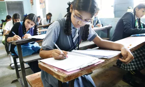 കാശ്മീര്‍ രാജ്യമാണെന്ന് ബീഹാര്‍ വിദ്യാഭ്യാസ വകുപ്പ്..!