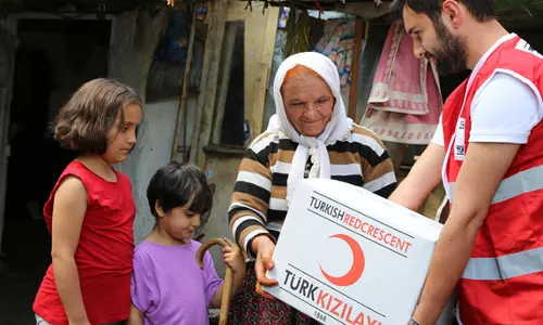 റമദാന്‍ ഭക്ഷണ കിറ്റ് വിതരണം പുരോഗമിക്കുന്നു