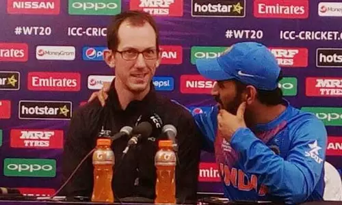 വിരമിക്കല്‍ സംബന്ധിച്ച ചോദ്യത്തിന് രസകരമായ മറുപടിയൊരുക്കി ധോണി