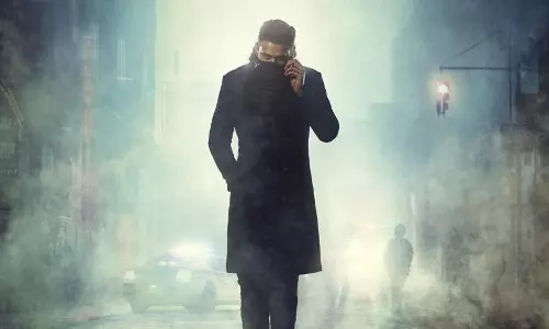 പ്രഭാസിന് പിറന്നാള്‍ സമ്മാനവുമായി സഹോയുടെ ഫസ്റ്റ്‍ലുക്ക് പോസ്റ്റര്‍