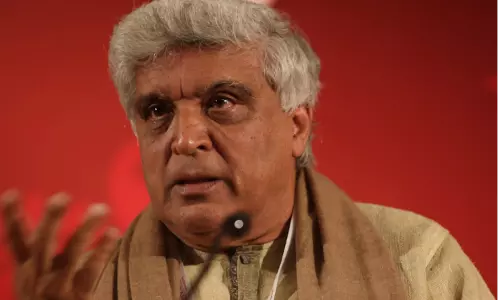 എന്തുകൊണ്ട് താഹിര്‍ മാത്രം? ജാവേദ് അക്തര്‍