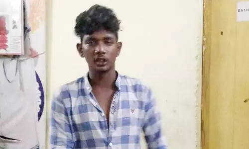 പട്ടാപ്പകല്‍ റോഡരികില്‍ ബലാത്സംഗം; സ്ത്രീയെ രക്ഷിക്കാതെ കാഴ്ചക്കാരായി നാട്ടുകാര്‍