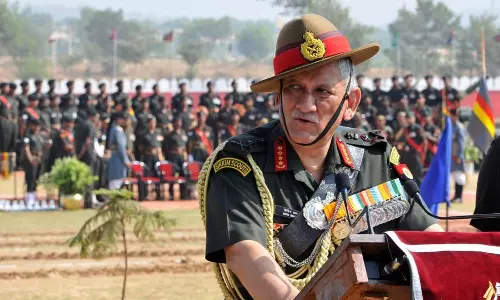 കശ്മീരിലെ മധ്യസ്ഥ ചര്‍ച്ചകള്‍ സൈനികനീക്കത്തിന് തടസമാകില്ലെന്ന് ബിപിന്‍ റാവത്ത്