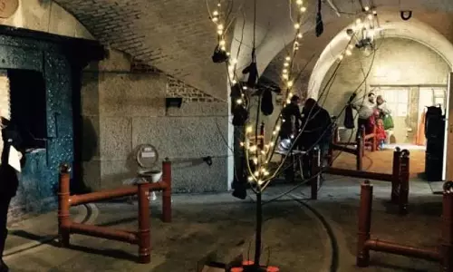 മനുഷ്യന്റെയും മൃഗങ്ങളുടെയും വിസര്‍ജ്ജ്യങ്ങളുമായി ഒരു മ്യൂസിയം