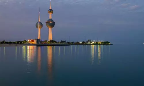 കുവൈത്തിൽ 30 വയസ് തികയാത്ത ഡിപ്ലോമ- ബിരുദധാരികള്‍ക്ക് തൊഴിൽ വിസയില്ല