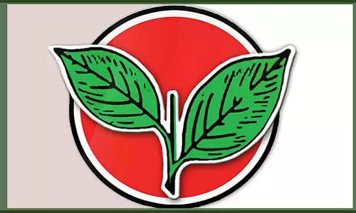 രണ്ടിലയിൽ കൂടുതൽ തെളിവുകൾ; ഇരുപക്ഷവും സത്യവാങ്മൂലം നൽകി