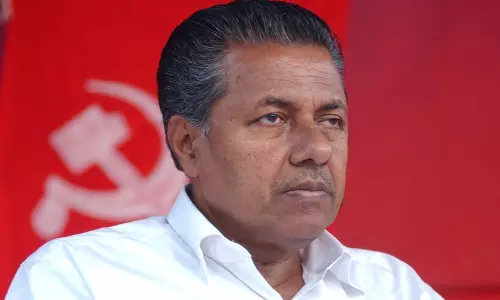 തോമസ് ചാണ്ടി മുഖ്യമന്ത്രിയുമായി ഇന്ന് കൂടിക്കാഴ്ച്ച നടത്തും തോമസ് ചാണ്ടി മുഖ്യമന്ത്രിയുമായി ഇന്ന് കൂടിക്കാഴ്ച്ച നടത്തും