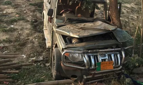 ബിഹാറില് കാറിടിച്ച് 9 കുട്ടികള് മരിച്ച സംഭവം; കൊലയാളി വാഹനം ബിജെപി നേതാവിന്റേതെന്ന് ദൃക്സാക്ഷികള് ബിഹാറില് കാറിടിച്ച് 9 കുട്ടികള് മരിച്ച സംഭവം; കൊലയാളി വാഹനം ബിജെപി നേതാവിന്റേതെന്ന് ദൃക്സാക്ഷികള്