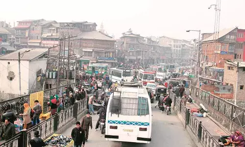കശ്മീര്‍ ശാന്തമാകുന്നു; ക്രമസമാധാനം മെച്ചപ്പെട്ടെന്ന് ഡിജിപി