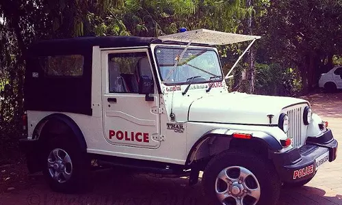 എസ്എഫ്ഐ ദേശീയ പ്രസിഡന്റിന്റെ സഹോദരന് പൊലീസിന്റെ ക്രൂര മർദ്ദനം