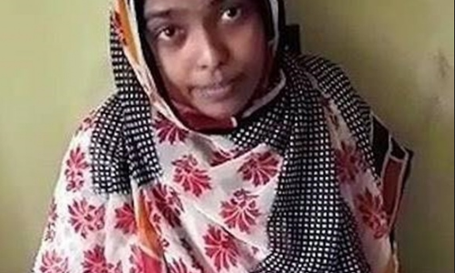 ഹാദിയക്ക് 3മണിക്കൂര്‍ കൌണ്‍സിലിങ് നിര്‍ബന്ധിത മതപരിവര്‍ത്തന ശ്രമമെന്ന് പരാതി