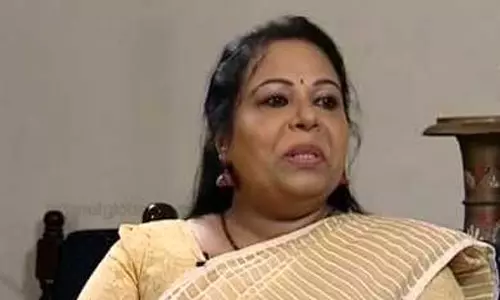 കെപിസിസി അംഗത്വം നല്‍കാതിരുന്നത് കൊണ്ടാണ്   മത്സരത്തിനിറങ്ങുന്നതെന്ന് ശോഭന ജോര്‍ജ്