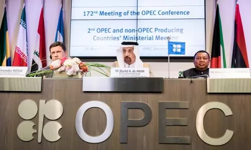 എണ്ണ ഉത്പാദന നിയന്ത്രണം നീട്ടല്‍; നിര്‍ണായക യോഗം തുടങ്ങി