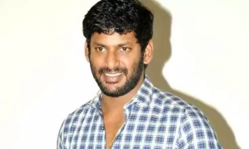 ആര്‍കെ നഗറില്‍ വീണ്ടും ട്വിസ്റ്റ്; വിശാല്‍ മത്സരിക്കും