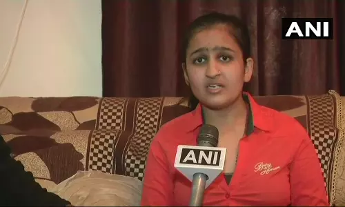 ചോദ്യപേപ്പര്‍ ചോര്‍ച്ച; പ്രധാനമന്ത്രിയെ അറിയിച്ചിട്ടും നടപടിയെടുത്തില്ലെന്ന് വിദ്യാര്‍ത്ഥിനി