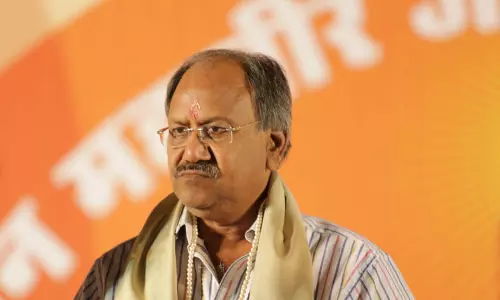 ഭാരത് മാതാ കീ ജയ് വിളിക്കാത്തവരുടെ താടിയെല്ല് അടിച്ചുപൊട്ടിക്കുമെന്ന് മന്ത്രി