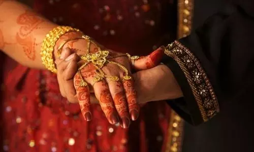 വിവാഹവേളയിലെ സ്ത്രീകളുടെ നൃത്തത്തിന് വിലക്ക്