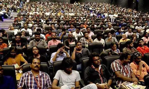 ഐഎഫ്എഫ്കെ: മത്സരവിഭാഗ ചിത്രങ്ങള്ക്ക് വന് തിരക്ക് ഐഎഫ്എഫ്കെ: മത്സരവിഭാഗ ചിത്രങ്ങള്ക്ക് വന് തിരക്ക്