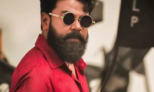 ഇത് രണ്ടാം ജന്മത്തിലെ ആദ്യ വേദി; കമ്മാരസംഭവം ഓഡിയോ ലോഞ്ചില് വികാരധീനനായി ദിലീപ് ഇത് രണ്ടാം ജന്മത്തിലെ ആദ്യ വേദി; കമ്മാരസംഭവം ഓഡിയോ ലോഞ്ചില് വികാരധീനനായി ദിലീപ്