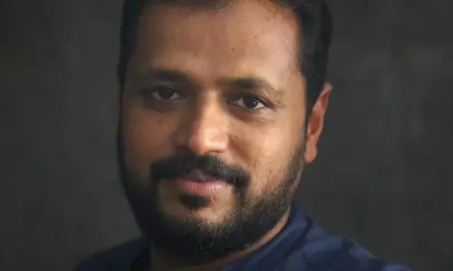 മമ്മൂട്ടിയല്ല, രാജന് സക്കറിയ ആണ് സ്ത്രീയോട് അപമര്യാദയായി പെരുമാറിയത്; പാര്വ്വതിക്ക് മറുപടിയുമായി ജയന് വന്നേരി മമ്മൂട്ടിയല്ല, രാജന് സക്കറിയ ആണ് സ്ത്രീയോട് അപമര്യാദയായി പെരുമാറിയത്; പാര്വ്വതിക്ക് മറുപടിയുമായി ജയന് വന്നേരി