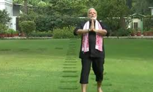 എച്ച് ഡി കുമാരസ്വാമിക്ക് മോദിയുടെ ഫിറ്റ്നസ് ചലഞ്ച്